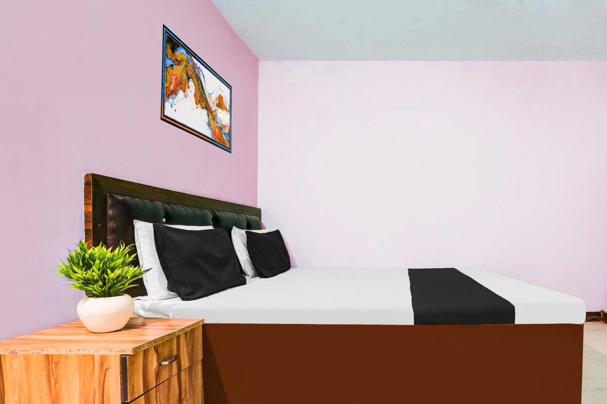 Hotel O Royal Classic Alīgarh 外观 照片